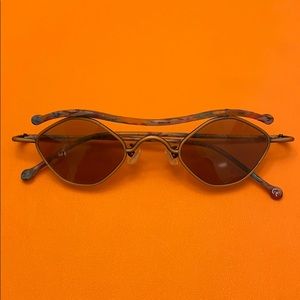 LA EYEWORKS SUNGLASSES BRAND NEW MODEL:KAZOO386M